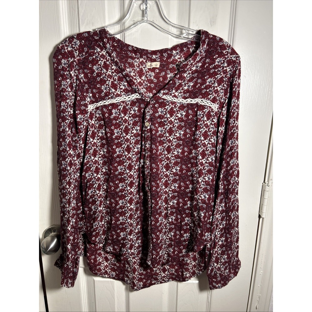 Hollister Women's Top Long Sleeve Flowy Floral Button Up Shirt Size Large